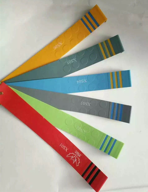 PVC幼儿园踏步地板.jpg